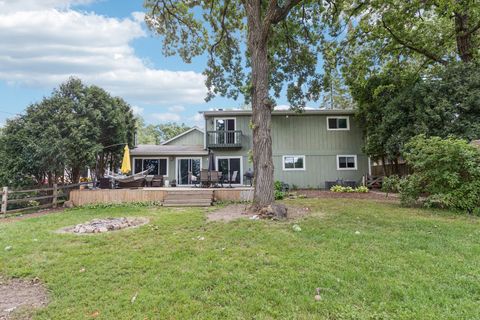 Tiny photo for 1304 Dunleer Drive, Mundelein, IL 60060 (MLS # 12486447)