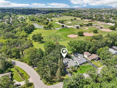 Tiny photo for 1304 Dunleer Drive, Mundelein, IL 60060 (MLS # 12486447)
