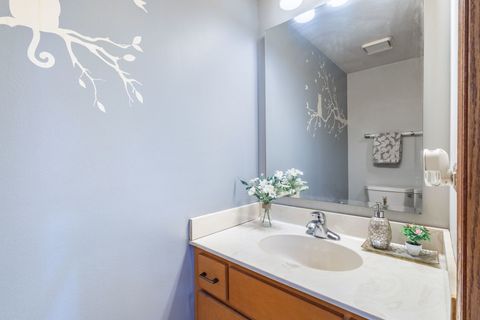 Tiny photo for 8951 Silverdale Drive #2B, Orland Park, IL 60462 (MLS # 12547555)