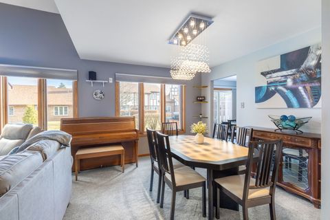 Tiny photo for 8951 Silverdale Drive #2B, Orland Park, IL 60462 (MLS # 12547555)