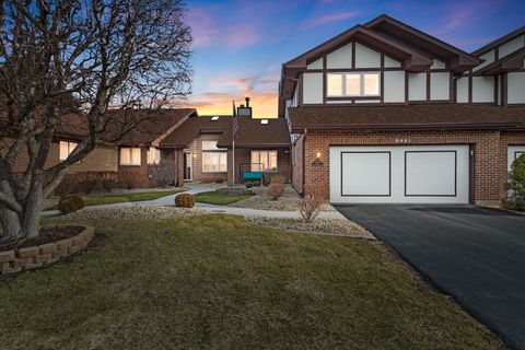 Tiny photo for 8951 Silverdale Drive #2B, Orland Park, IL 60462 (MLS # 12547555)