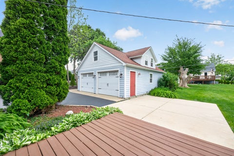 Tiny photo for 7339 S Park Avenue, Burr Ridge, IL 60527 (MLS # 12654333)