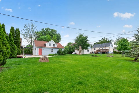 Tiny photo for 7339 S Park Avenue, Burr Ridge, IL 60527 (MLS # 12654333)