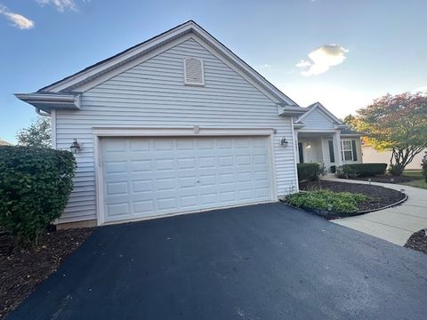 Tiny photo for 2047 James Leigh Drive, Aurora, IL 60503 (MLS # 12532419)