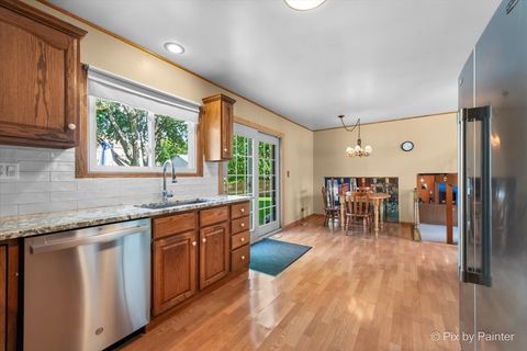 Tiny photo for 501 Argyll Lane, Schaumburg, IL 60194 (MLS # 12475161)