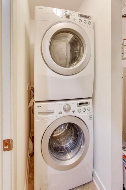 Tiny photo for 1416 W FARWELL Avenue #1R, Chicago, IL 60626 (MLS # 12515326)