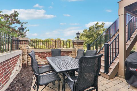 Tiny photo for 402 Brownstone Drive, St. Charles, IL 60174 (MLS # 12481871)