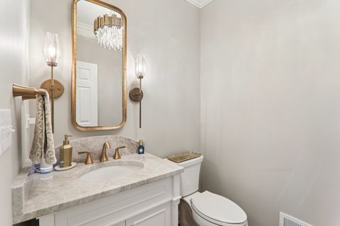 Tiny photo for 402 Brownstone Drive, St. Charles, IL 60174 (MLS # 12481871)