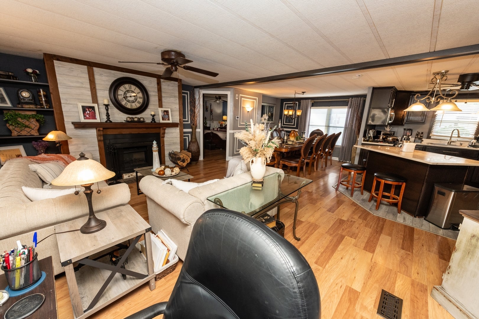 261 Blackthorn Road