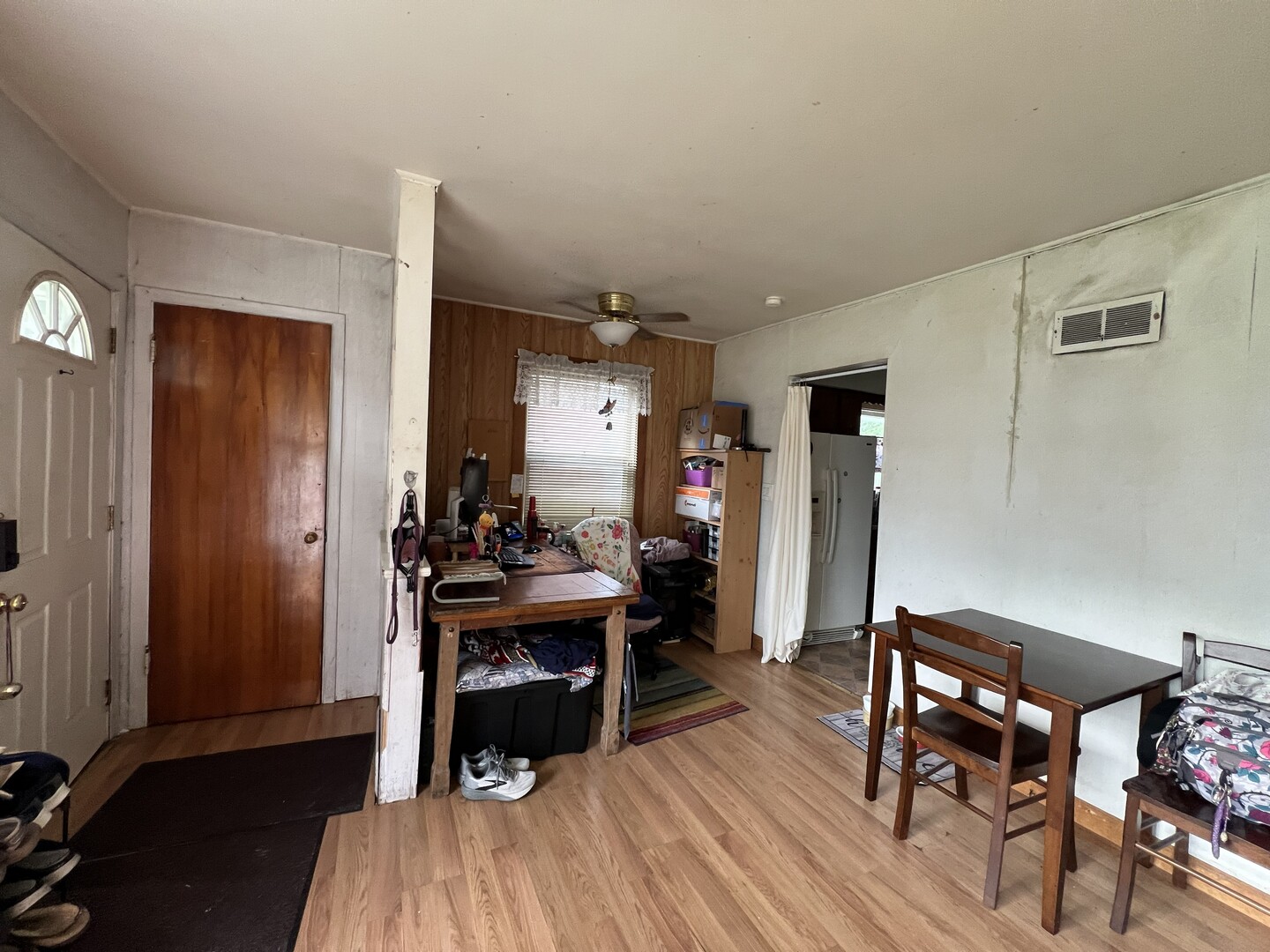 21 S Seymour Avenue