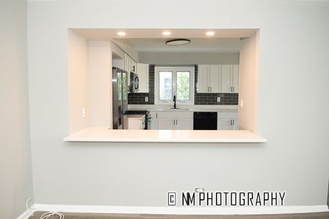 Tiny photo for 9828 Warren Avenue, Oak Lawn, IL 60453 (MLS # 12415680)