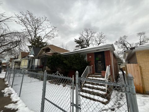335 W 106th Place Chicago IL 60628