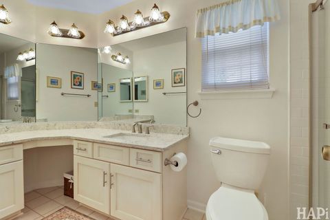 Tiny photo for 566 Greenbay Court, Lake Zurich, IL 60047 (MLS # 12515284)