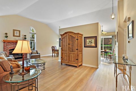 Tiny photo for 566 Greenbay Court, Lake Zurich, IL 60047 (MLS # 12515284)