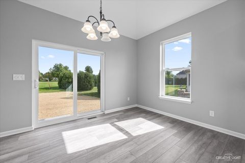 Tiny photo for 151 Quinlan Avenue, DeKalb, IL 60115 (MLS # 12551110)