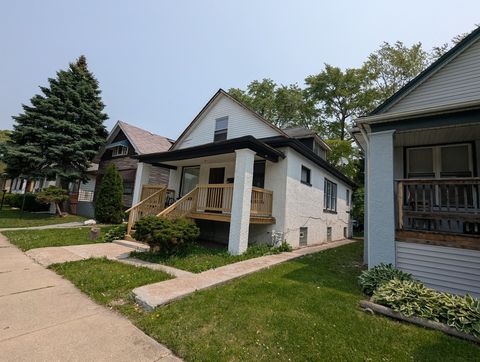Tiny photo for 10515 S Perry Avenue, Chicago, IL 60628 (MLS # 12400384)