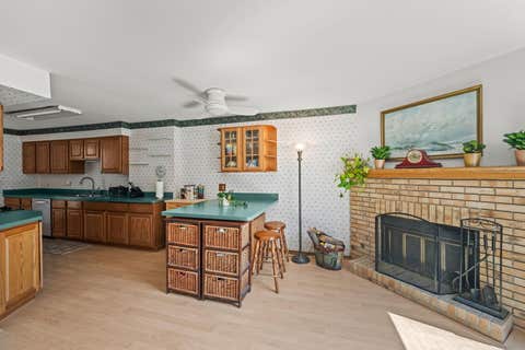 Tiny photo for 1566 N WINDSOR Drive #1566, Arlington Heights, IL 60004 (MLS # 12715416)