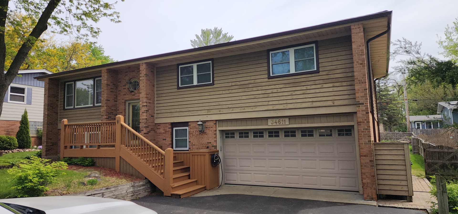 34611 N Iroquois Trail