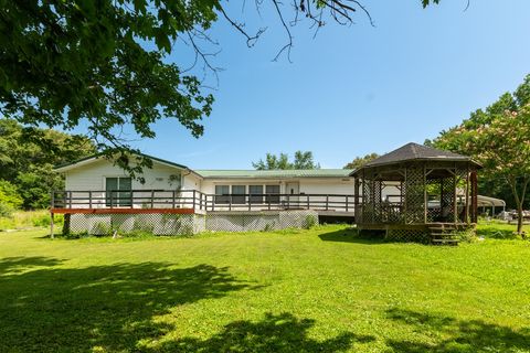 Tiny photo for 18680 Galatia Post Road, Marion, IL 62959 (MLS # 12694524)