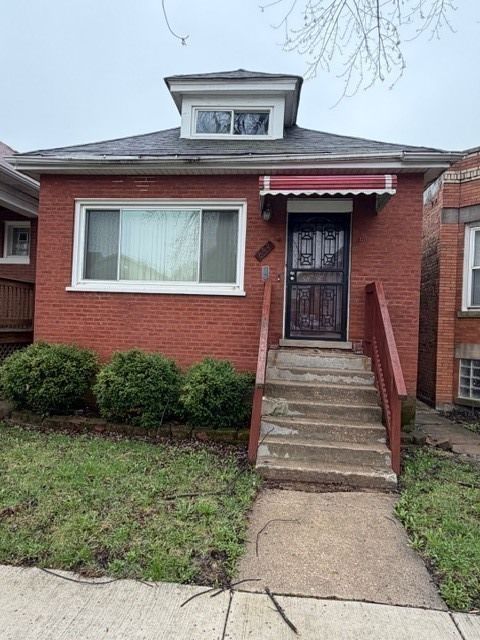 Photo of 639 E 90th Place, Chicago, IL 60619 (MLS # 12629884)