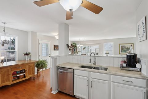 Tiny photo for 1279 Merrimack Court, Crystal Lake, IL 60014 (MLS # 12512800)