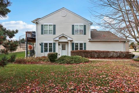 Tiny photo for 1279 Merrimack Court, Crystal Lake, IL 60014 (MLS # 12512800)