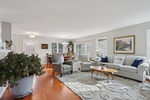 Tiny photo for 1279 Merrimack Court, Crystal Lake, IL 60014 (MLS # 12512800)