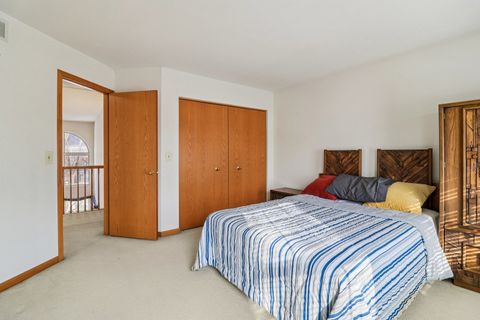 Tiny photo for 842 Deep Woods Court, Grayslake, IL 60030 (MLS # 12544321)