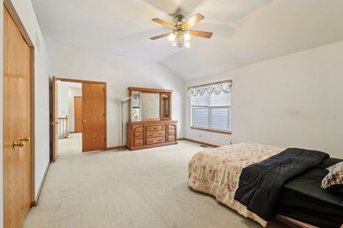 Tiny photo for 842 Deep Woods Court, Grayslake, IL 60030 (MLS # 12544321)