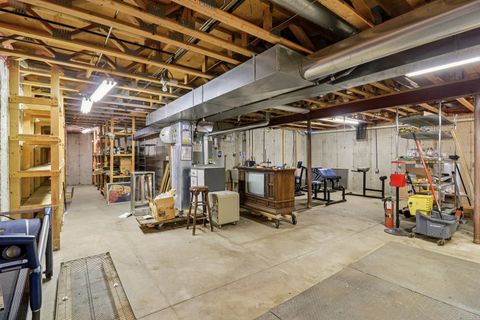 Tiny photo for 842 Deep Woods Court, Grayslake, IL 60030 (MLS # 12544321)