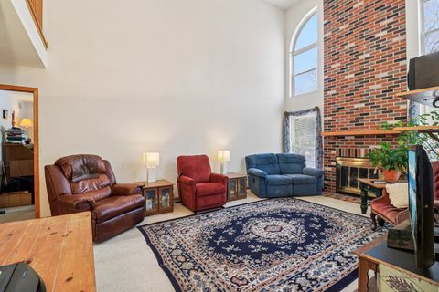 Tiny photo for 842 Deep Woods Court, Grayslake, IL 60030 (MLS # 12544321)