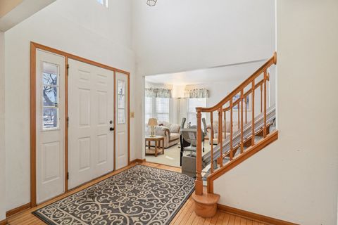 Tiny photo for 842 Deep Woods Court, Grayslake, IL 60030 (MLS # 12544321)