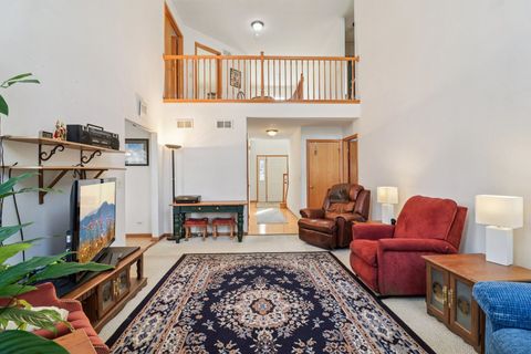 Tiny photo for 842 Deep Woods Court, Grayslake, IL 60030 (MLS # 12544321)