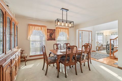 Tiny photo for 842 Deep Woods Court, Grayslake, IL 60030 (MLS # 12544321)