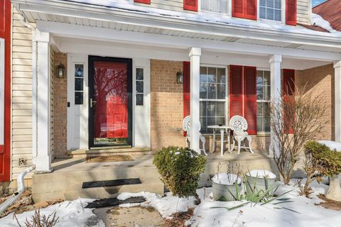 Tiny photo for 842 Deep Woods Court, Grayslake, IL 60030 (MLS # 12544321)