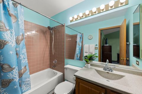 Tiny photo for 1337 Regent Drive, Mundelein, IL 60060 (MLS # 12598735)