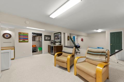 Tiny photo for 1337 Regent Drive, Mundelein, IL 60060 (MLS # 12598735)