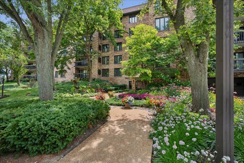 Photo of 3741 Mission Hills Road #208, Northbrook, IL 60062 (MLS # 12713933)
