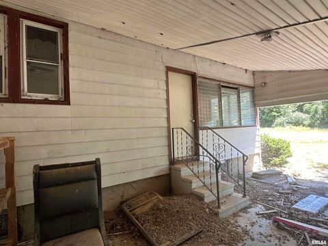 Tiny photo for 5672 Old Route 13 Road, Carterville, IL 62918 (MLS # EB454182)