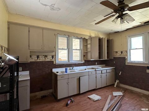 Tiny photo for 5672 Old Route 13 Road, Carterville, IL 62918 (MLS # EB454182)