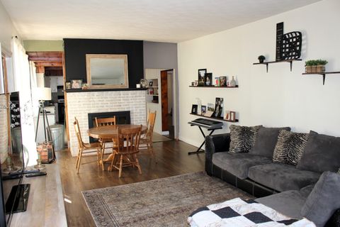 Tiny photo for 727 N Grant Street, Clinton, IL 61727 (MLS # 12465306)