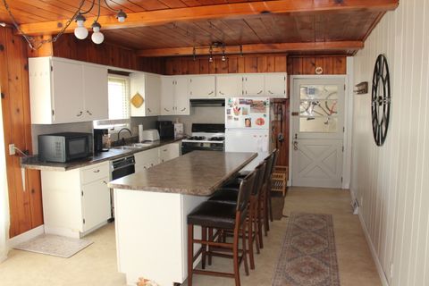 Tiny photo for 727 N Grant Street, Clinton, IL 61727 (MLS # 12465306)