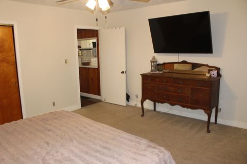 Tiny photo for 727 N Grant Street, Clinton, IL 61727 (MLS # 12465306)