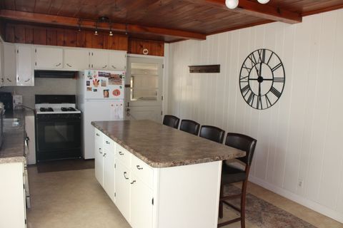 Tiny photo for 727 N Grant Street, Clinton, IL 61727 (MLS # 12465306)