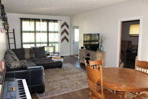 Tiny photo for 727 N Grant Street, Clinton, IL 61727 (MLS # 12465306)