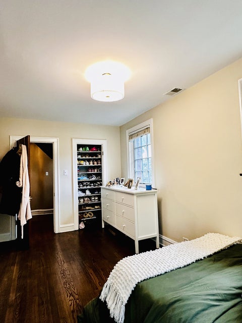 Tiny photo for 10456 S Bell Avenue, Chicago, IL 60643 (MLS # 12763691)