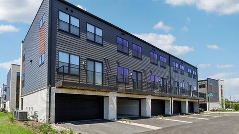 Tiny photo for 2224 Waters Edge Drive #1114, Schaumburg, IL 60173 (MLS # 12710085)