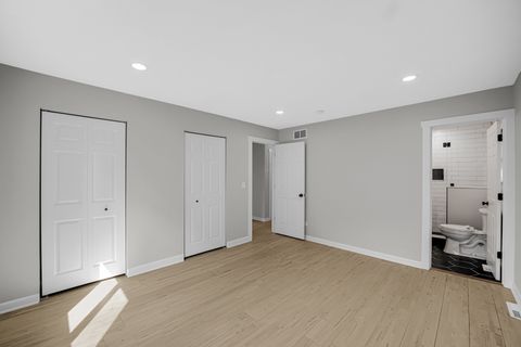 Tiny photo for 85 Larch Road, Frankfort, IL 60423 (MLS # 12586166)