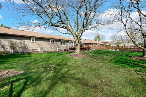 Tiny photo for 85 Larch Road, Frankfort, IL 60423 (MLS # 12586166)