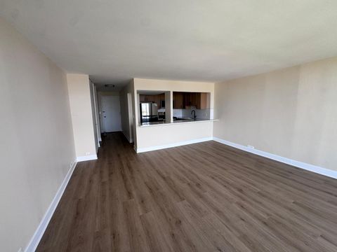 Tiny photo for 2901 S MICHIGAN Avenue #2109, Chicago, IL 60616 (MLS # 12455641)